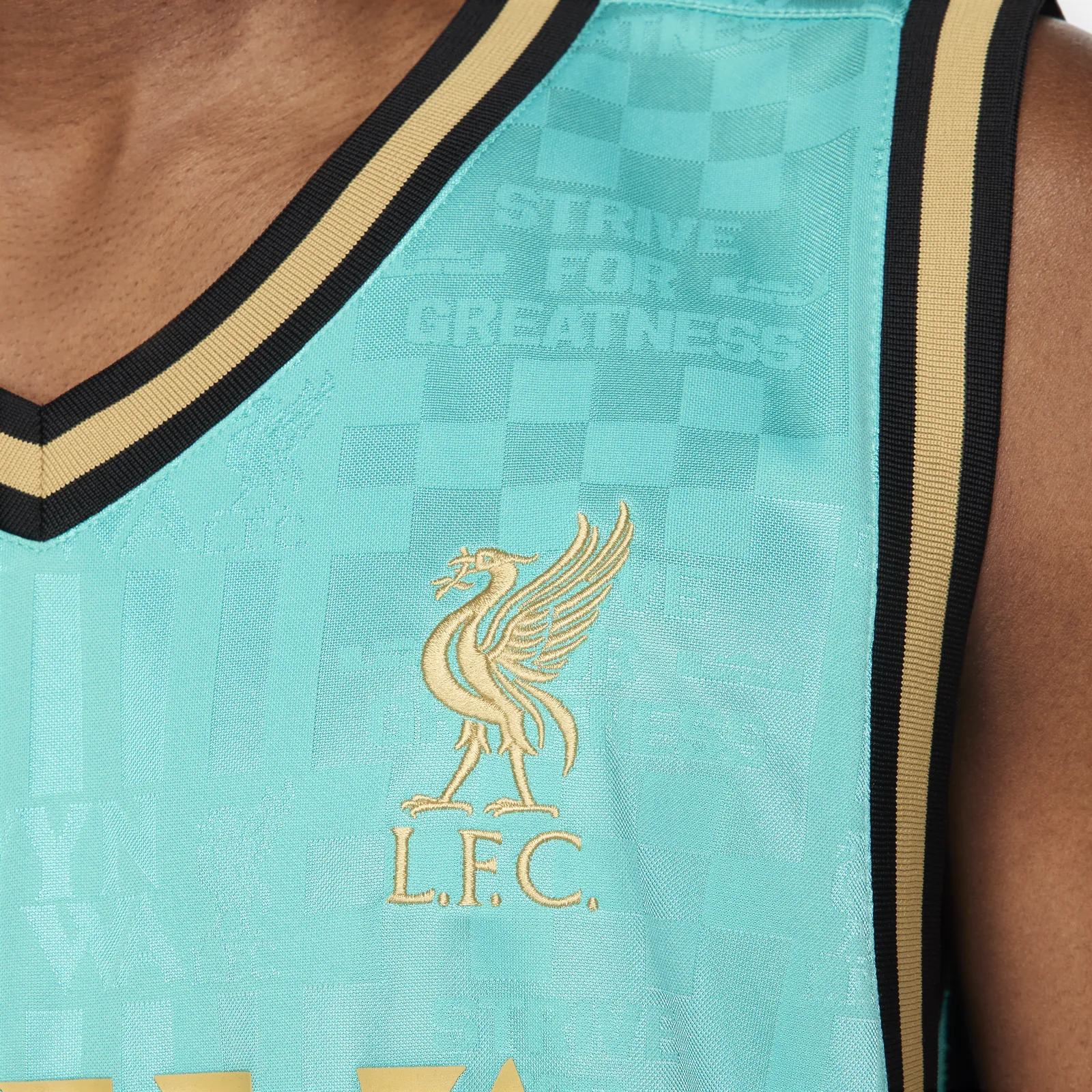 Nike Dri-FIT LeBron x Liverpool FC